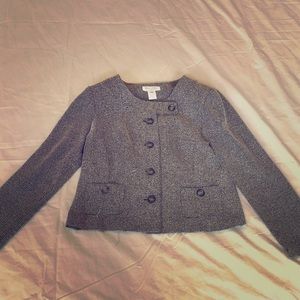 Woman’s crop blazer